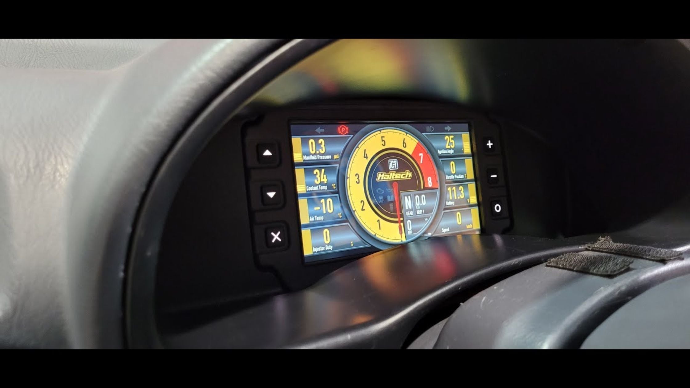 Can the Haltech uC-10 Digital Dash Work with Third-Party ECUs? Exploring Compatibility, Integration, and Tuning