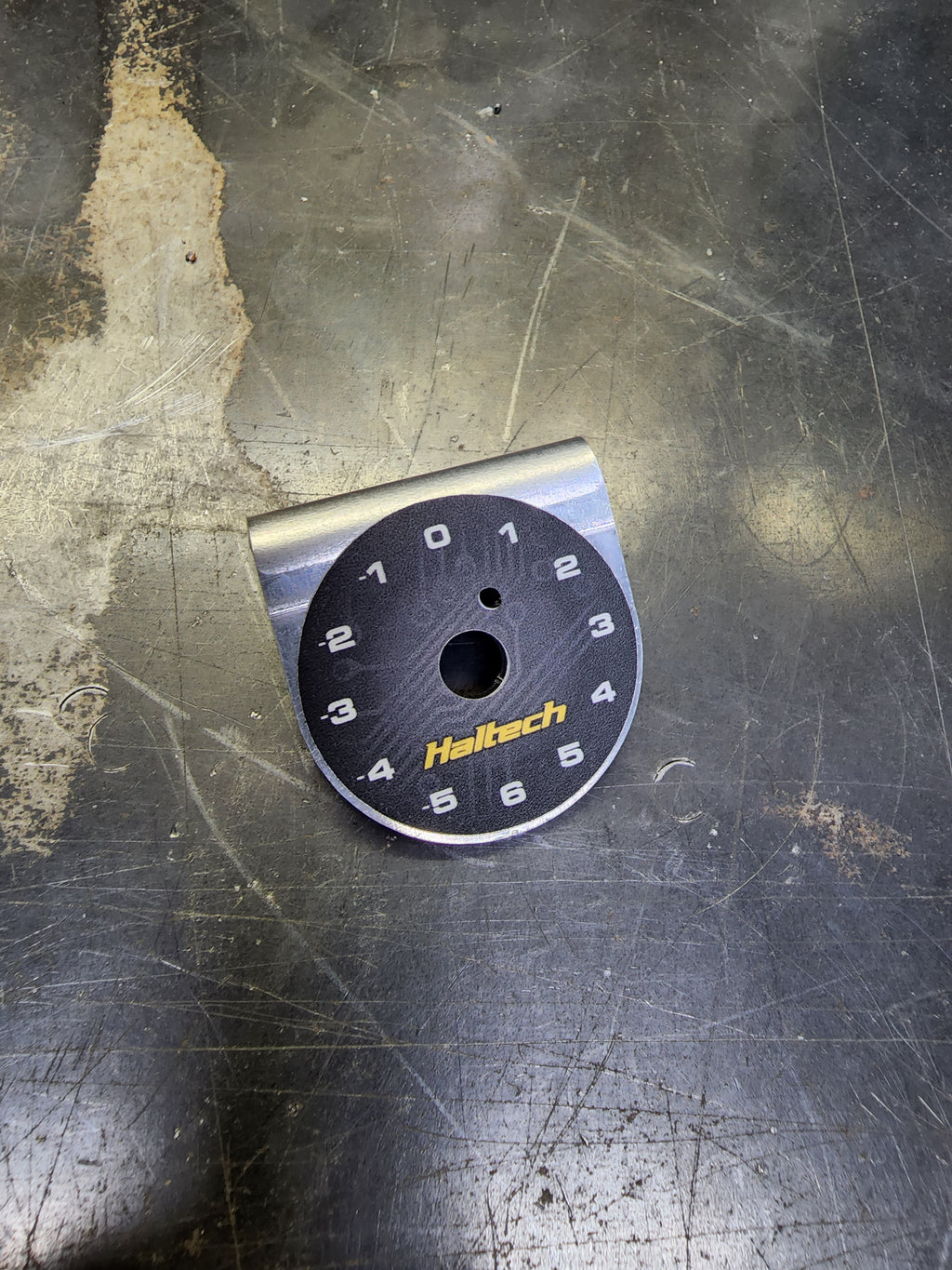 ROTARY TRIM SINGLE BRACKET