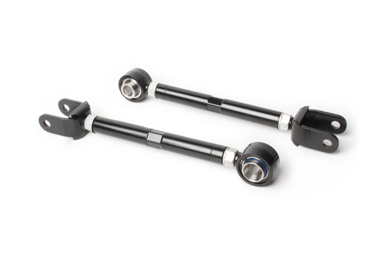 Rear Traction Arm Kit - Nissan CIMA F50 - Quickbitz