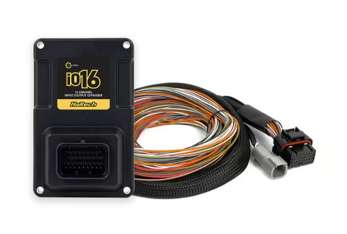 Nexus IO16 Input/Output Expander with Universal Wire in Harness 2.6M (8.5')